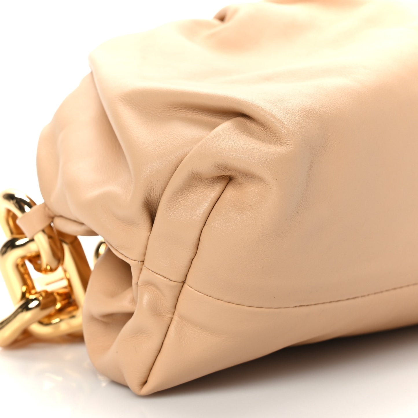 Calfskin The Pouch Chain Almond