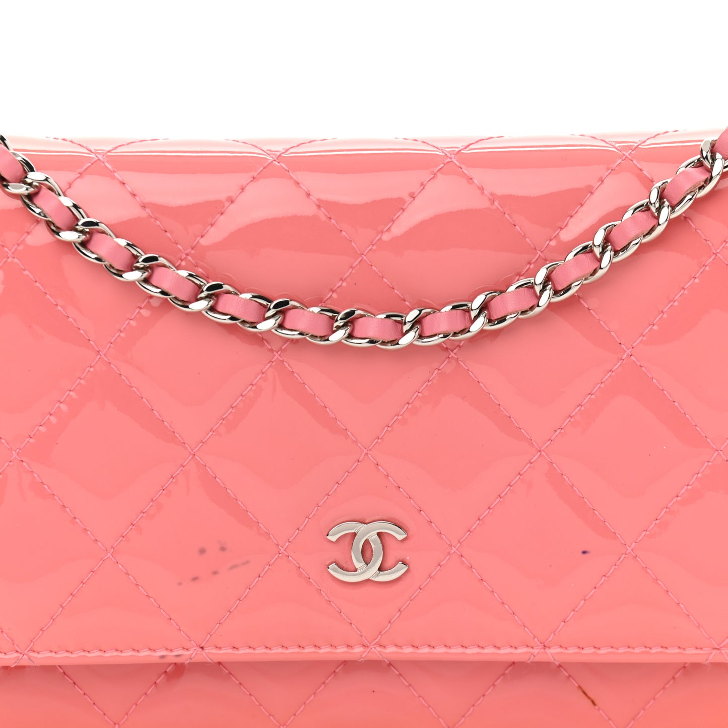 Patent Quilted Wallet On Chain WOC Coral