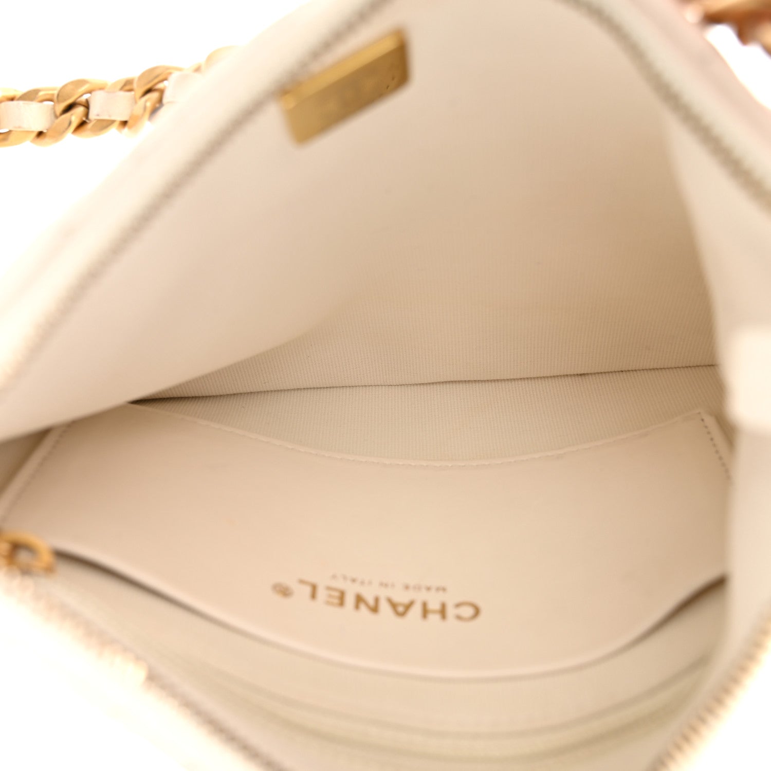 Chanel Shiny Crumpled Lambskin Quilted Trendy Chain Around Hobo White 5 of 10