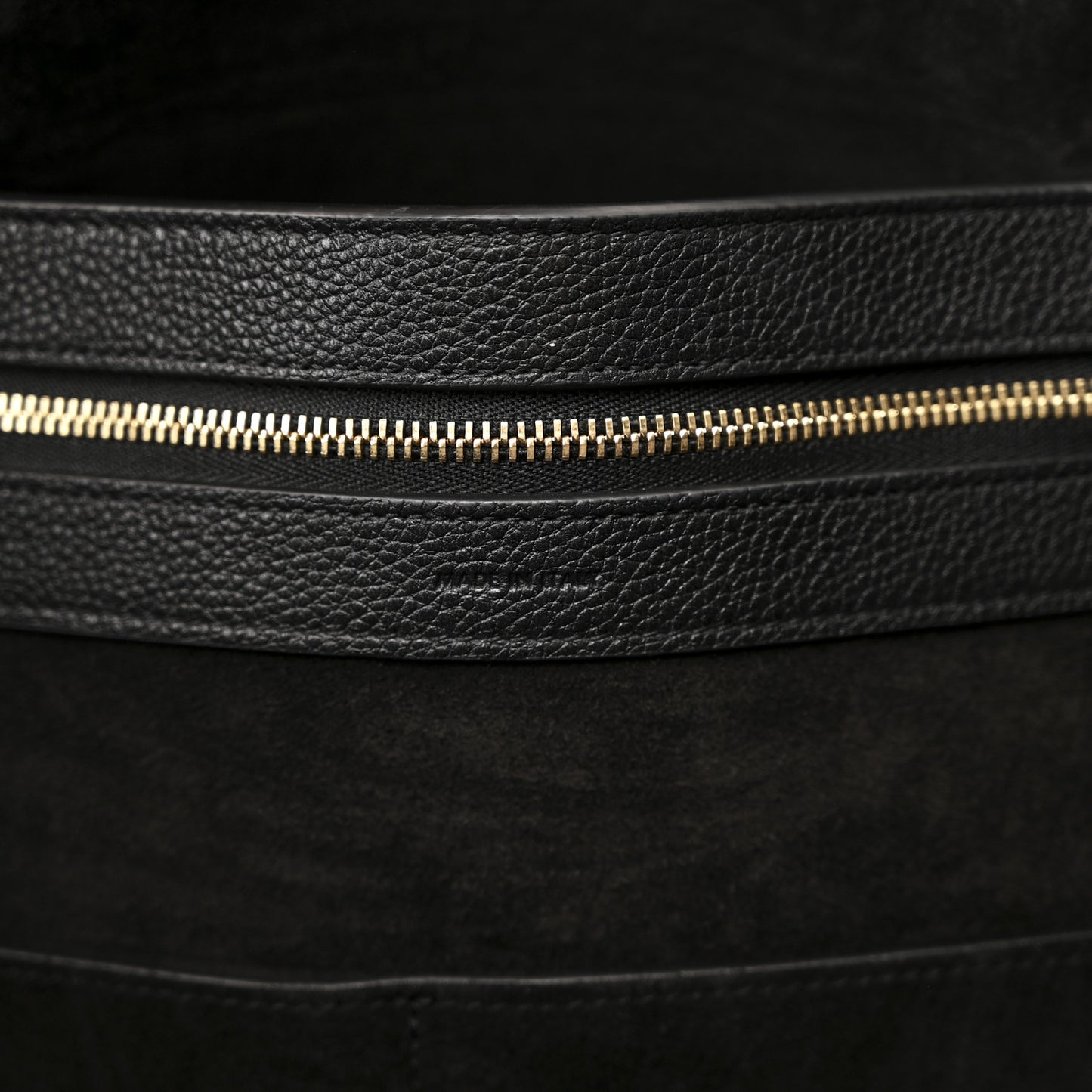 Soft Grained Calfskin Medium Belt Cabas Phantom Black