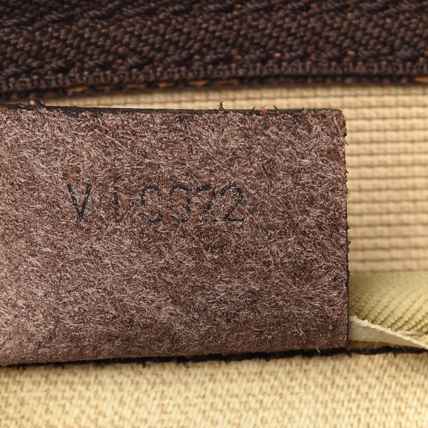 Louis Vuitton Damier Ebene Deauville 7 of 10