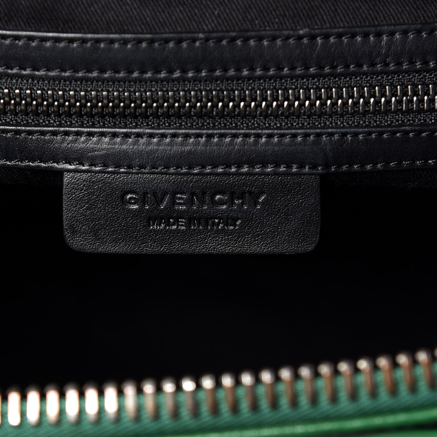 Givenchy Shiny Lord Calfskin Small Antigona Emerald 8 of 16