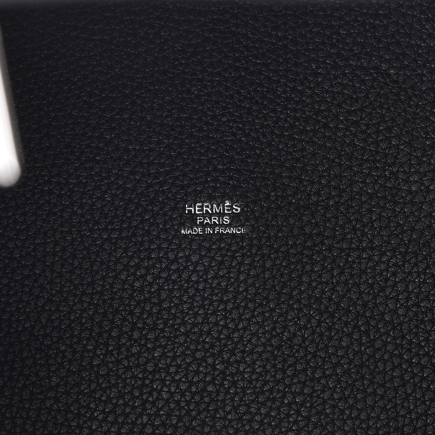 Taurillon Clemence Picotin Lock 26 GM Black