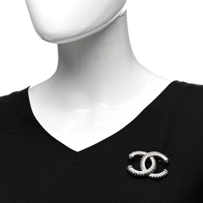 Chanel Textured CC Brooch Silver 2 of 5