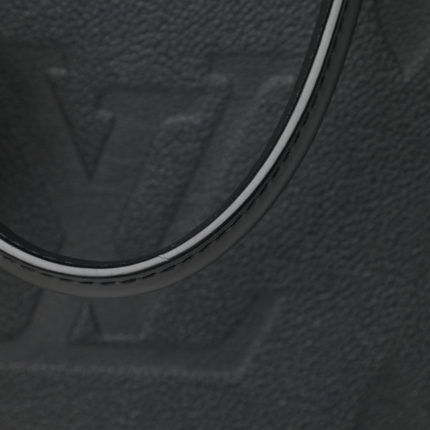 Louis Vuitton Empreinte Monogram Giant Onthego MM Black 12 of 13