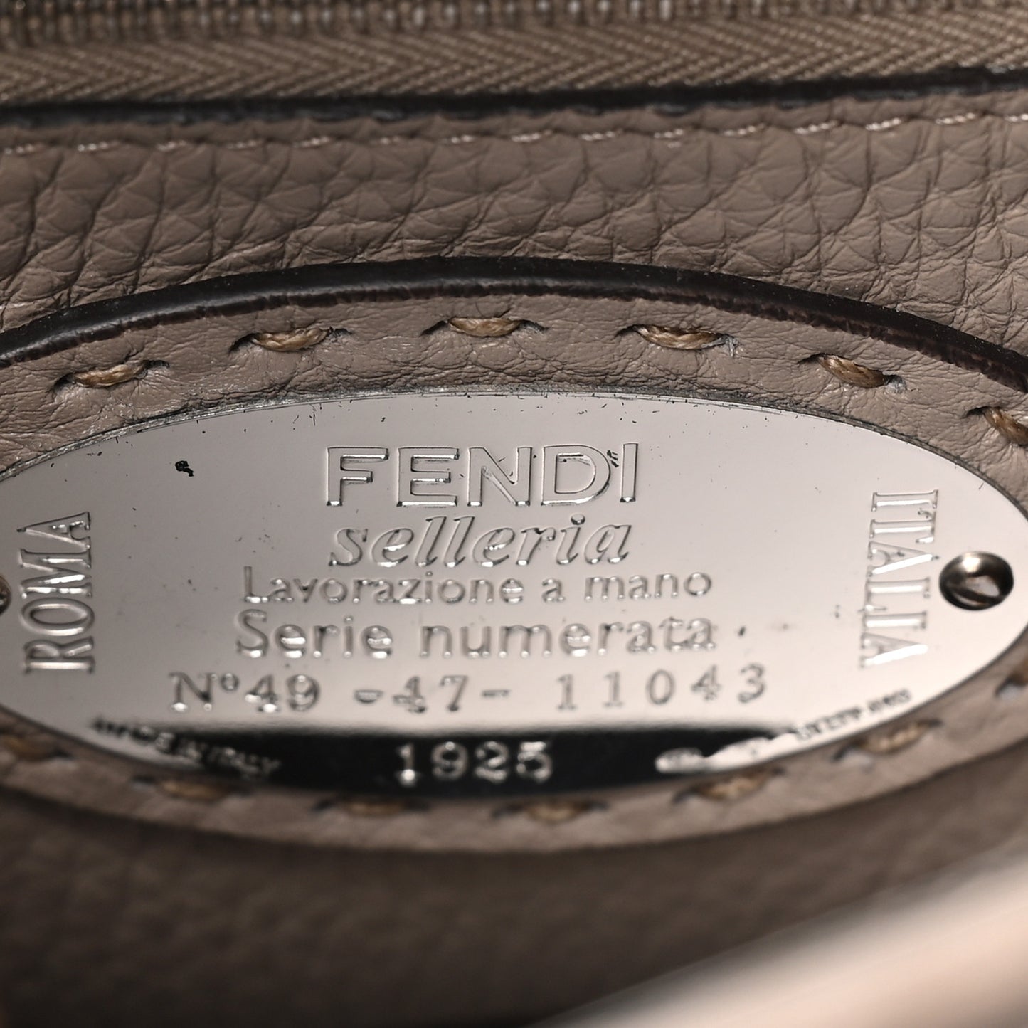 Cuoio Romano Snakeskin Selleria Mini Peekaboo Iconic Satchel Corda White