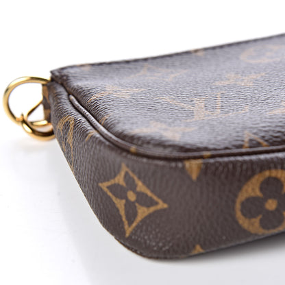 Louis Vuitton Monogram Mini Pochette Accessories 8 of 10