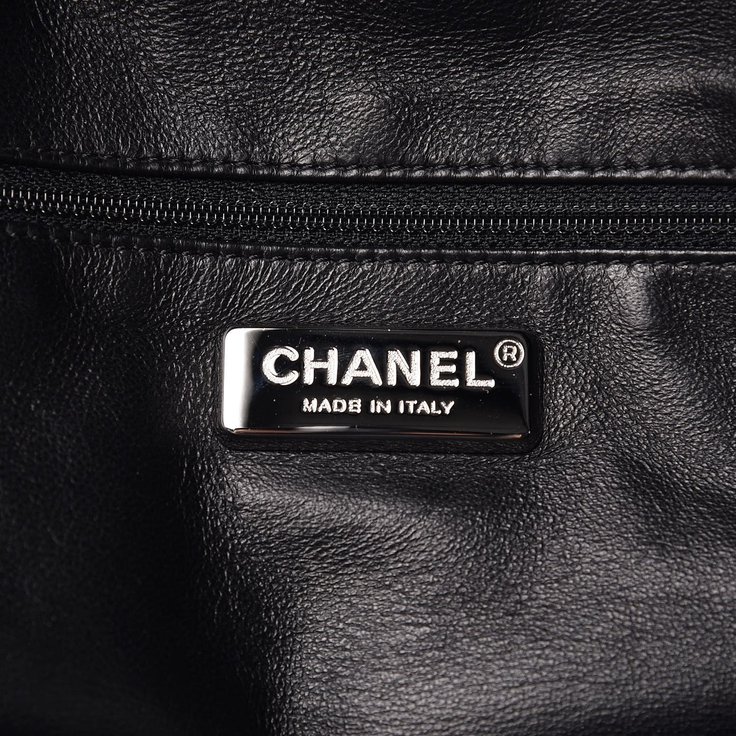 Metallic Goatskin Large Luxe Ligne Bowler Black