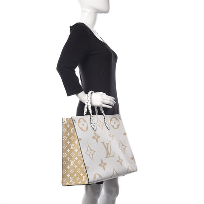 Louis Vuitton Monogram Giant Onthego GM Kaki Beige 2 of 10