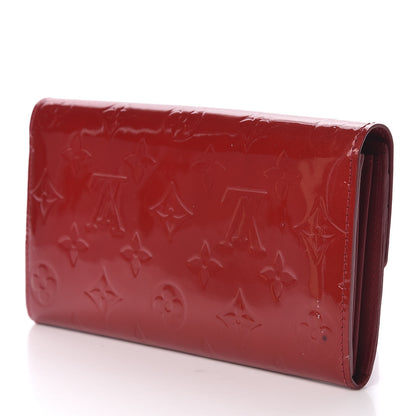 Louis Vuitton Vernis Sarah Wallet Pomme D'Amour 3 of 9