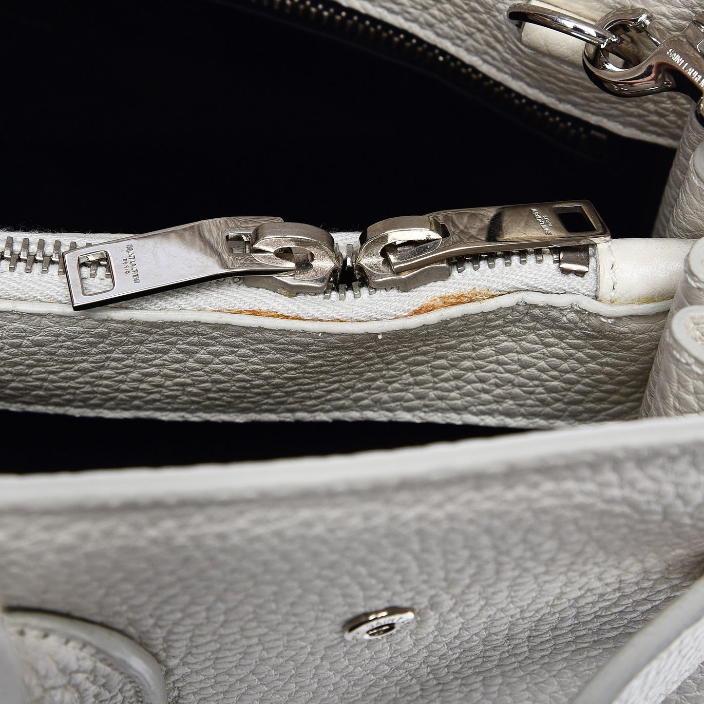 Grained Calfskin Small Sac De Jour Dove White