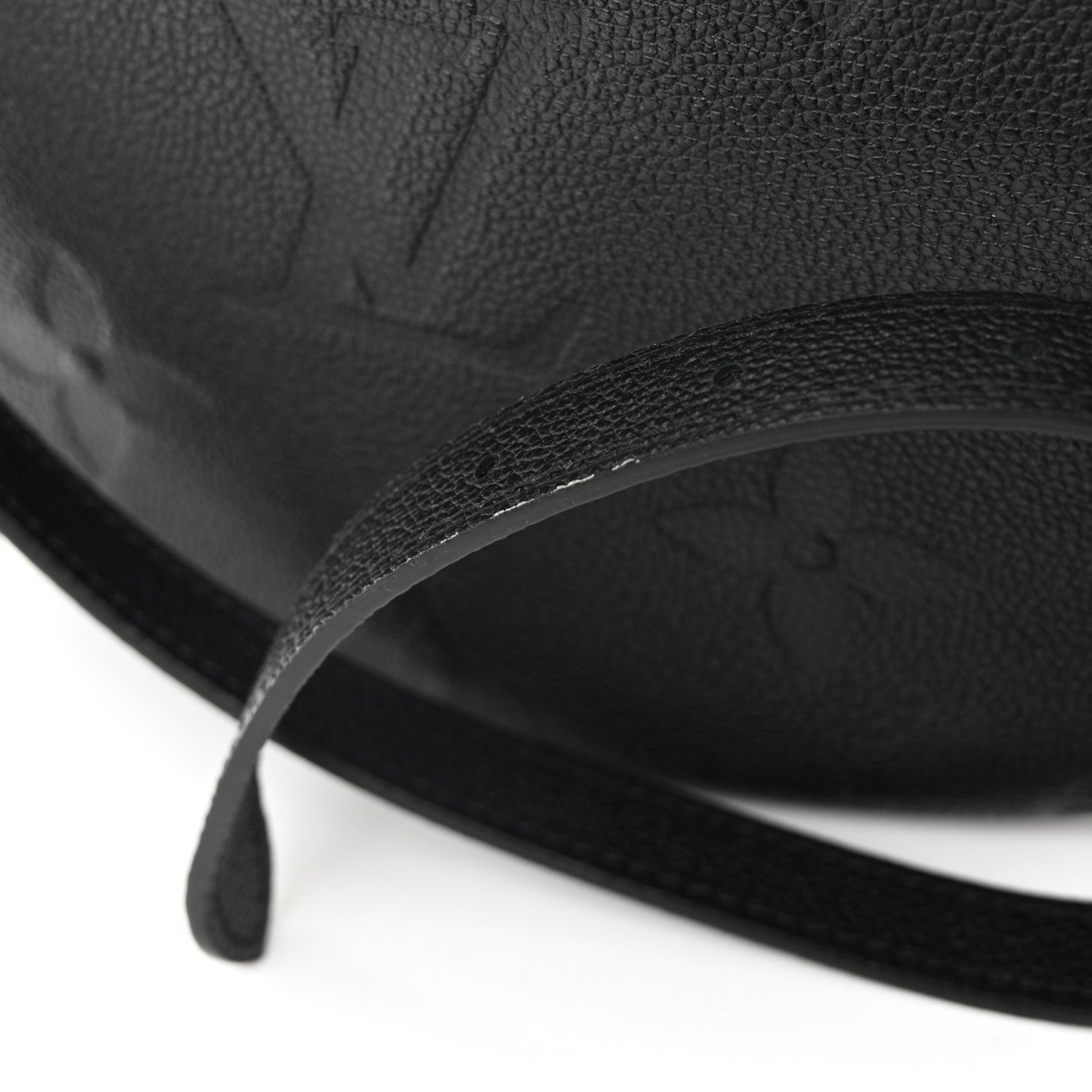 Louis Vuitton Empreinte Monogram Giant Loop Hobo Black 22 of 25