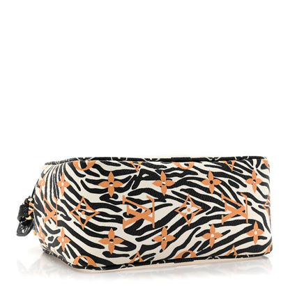 Louis Vuitton Monogram Giant Jungle Beach Pouch Ivory 4 of 13