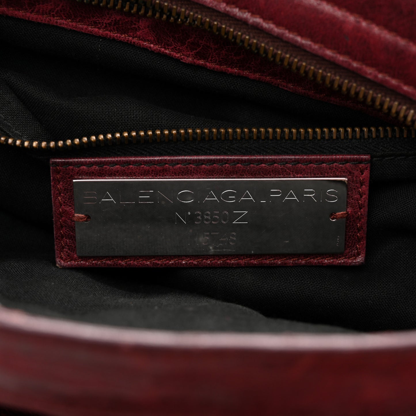 Agneau Classic Hardware City Dark Wine