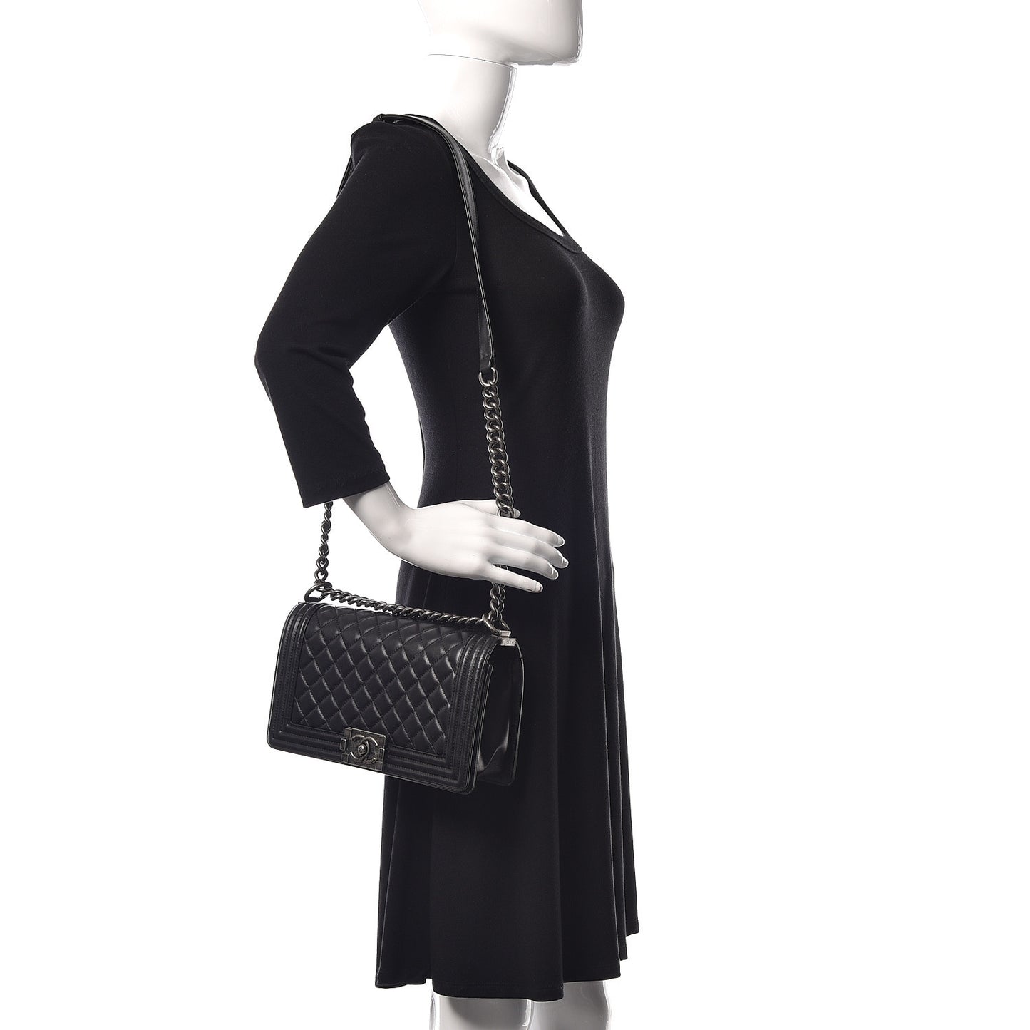 Lambskin Quilted Medium Boy Flap Black