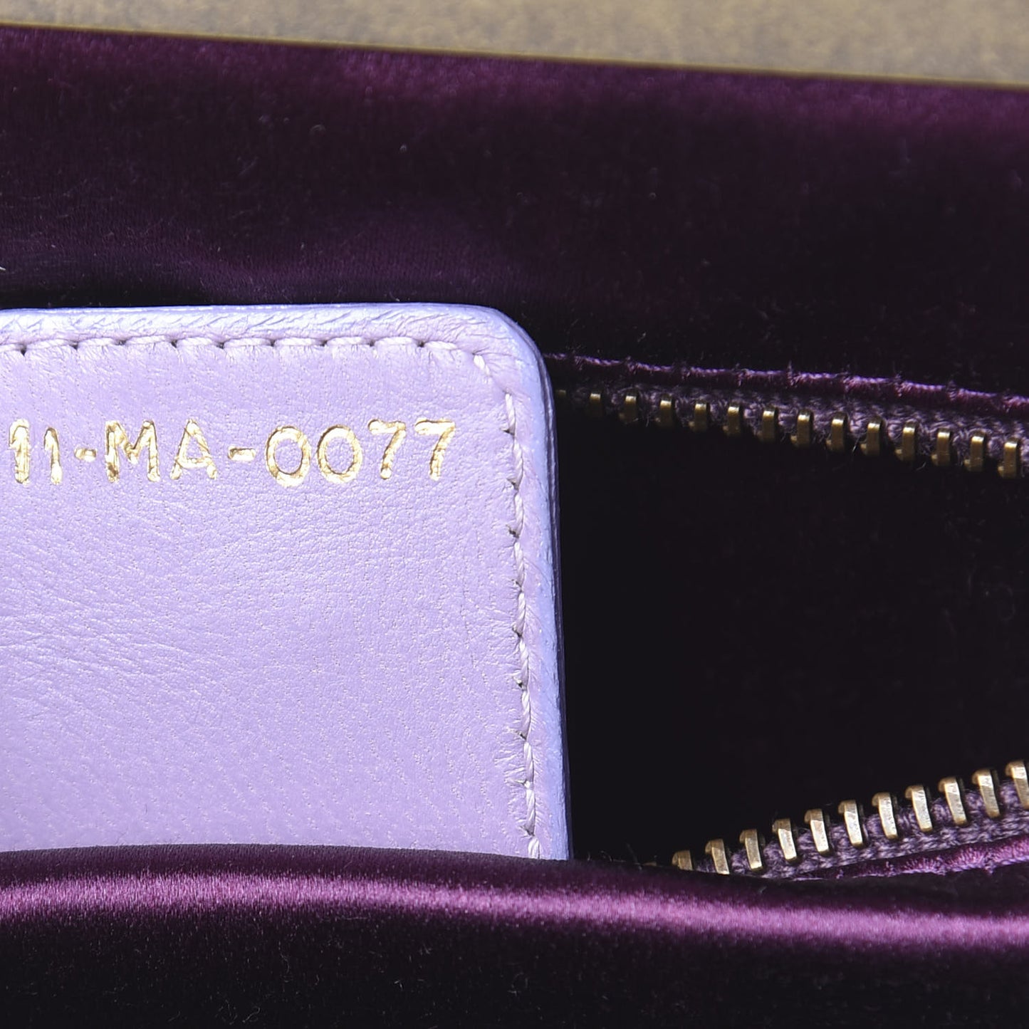 Lambskin Threaded Frame Clutch Violet Clair