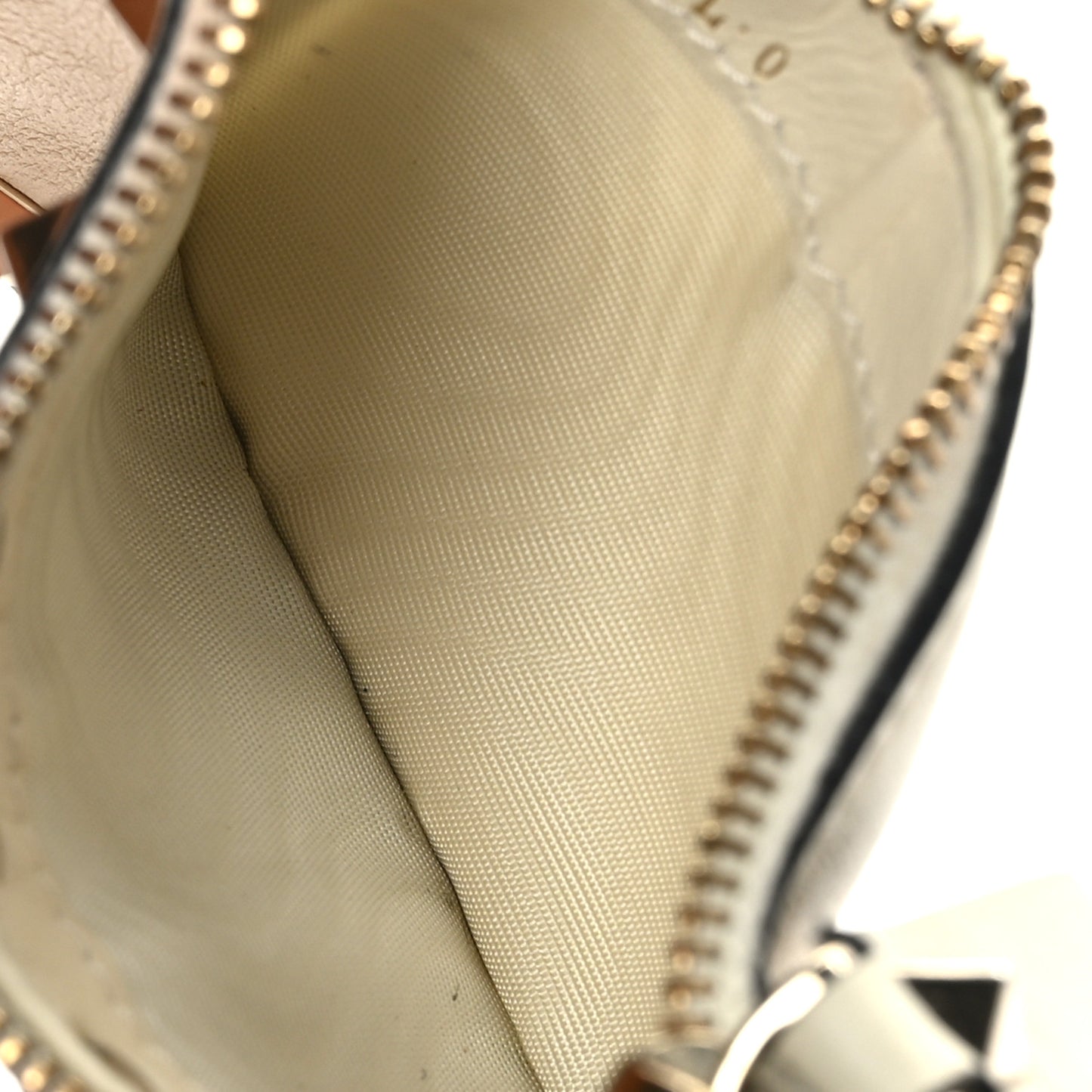 Calfskin Rockstud Coin Case Card Holder Light Ivory