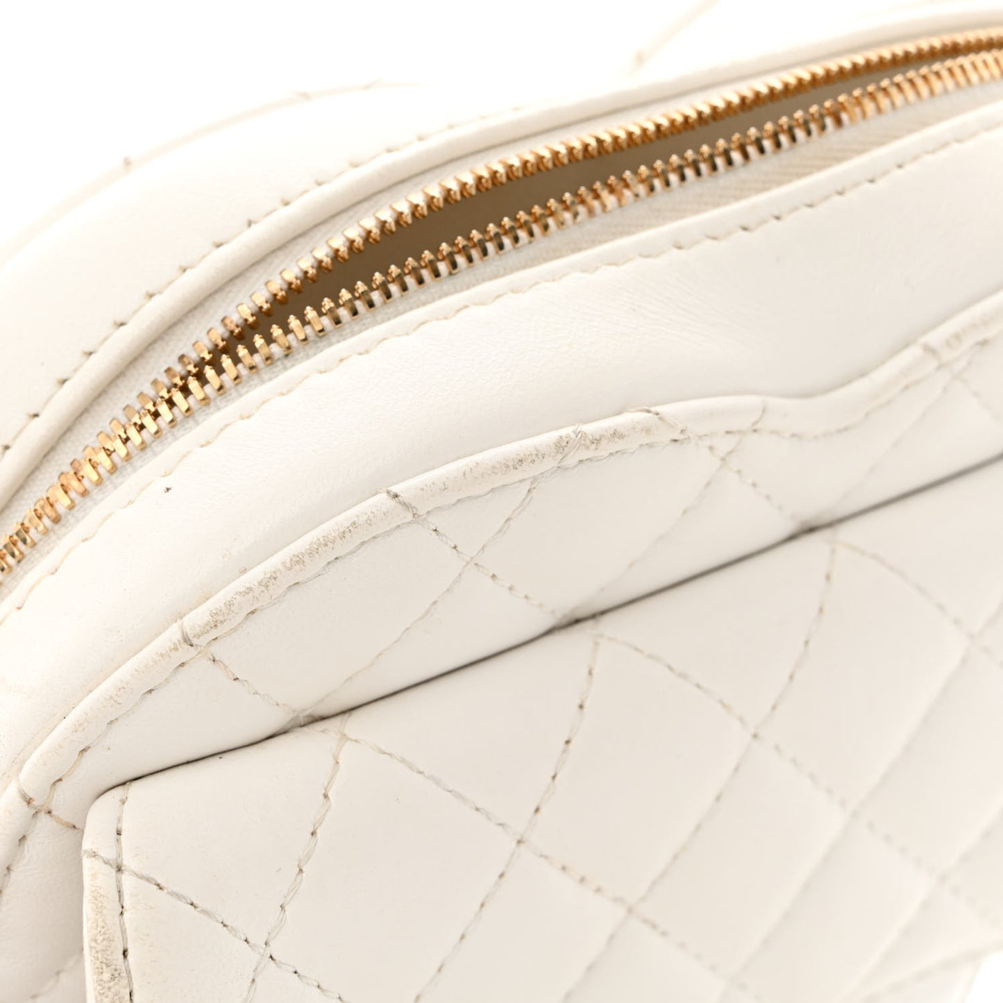 Lambskin Quilted CC In Love Heart Bag White