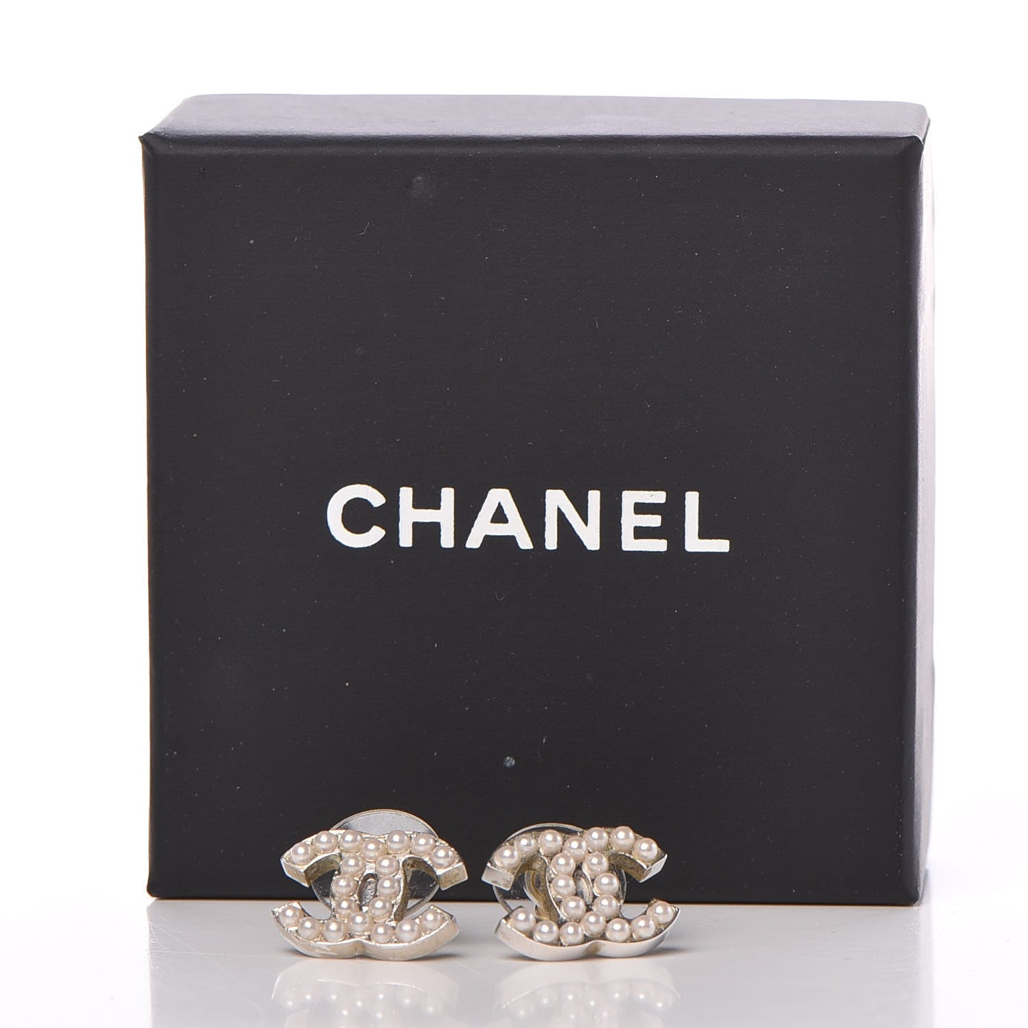Chanel Pearl CC Earrings Silver 8 of 8