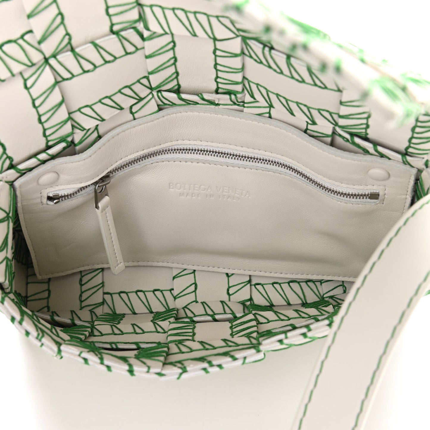 Lambskin Maxi Intreccio Overlock Stitched Cassette Crossbody Bag White Parakeet