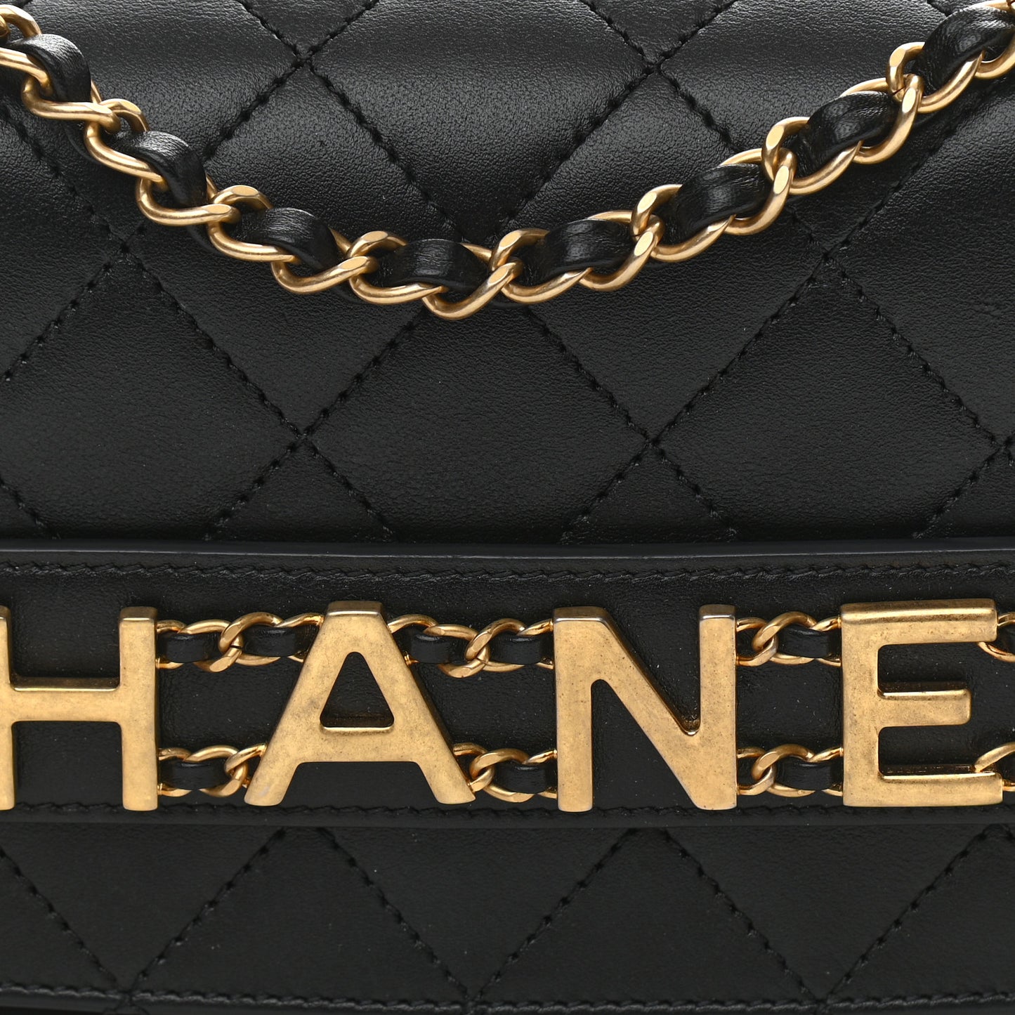 Calfskin Quilted Small Enchained Flap Black