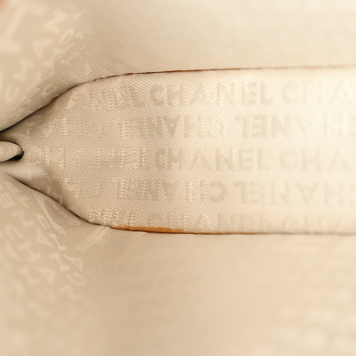 Chanel Lambskin Precious Symbols Pochette Chartreuse 8 of 13