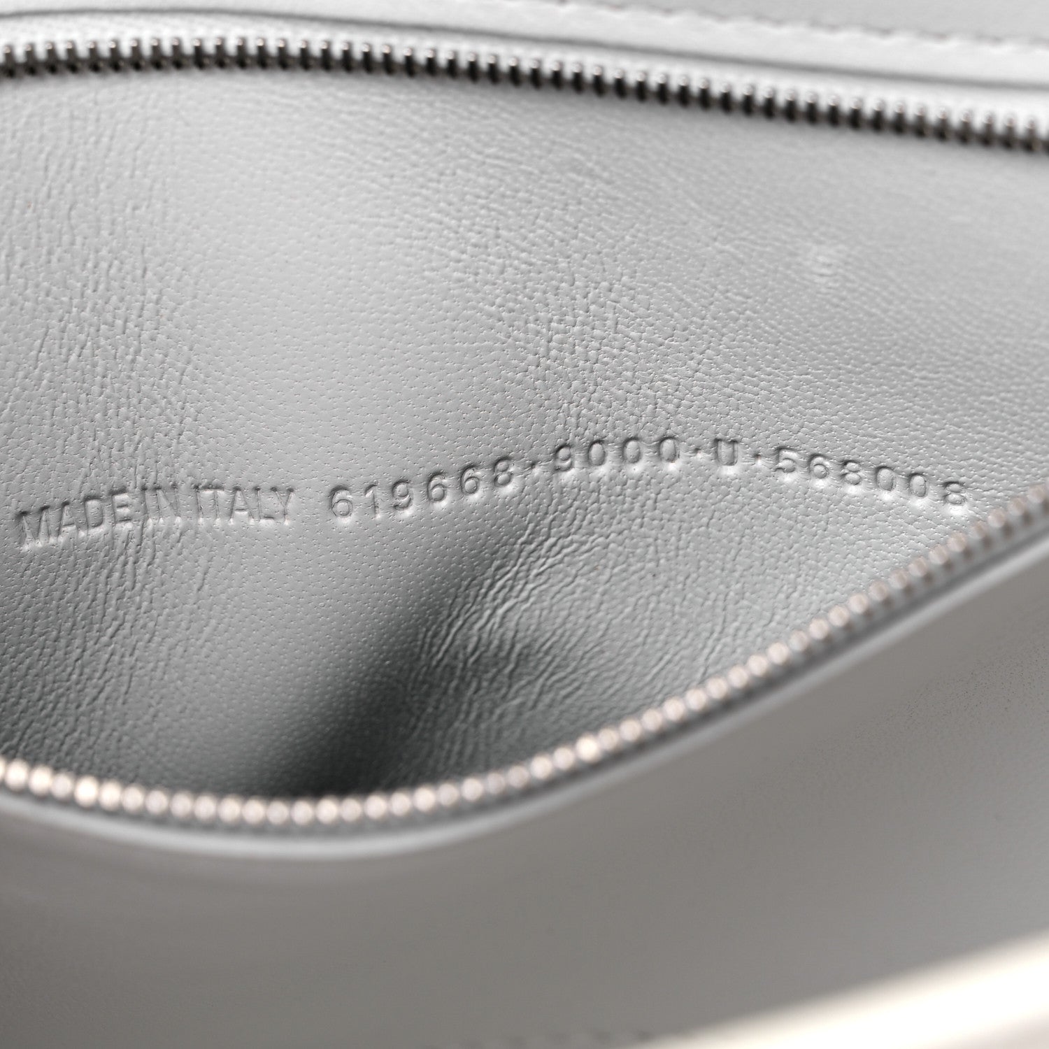 Balenciaga Grained Calfskin Medium Hourglass Top Handle Bag White 7 of 10