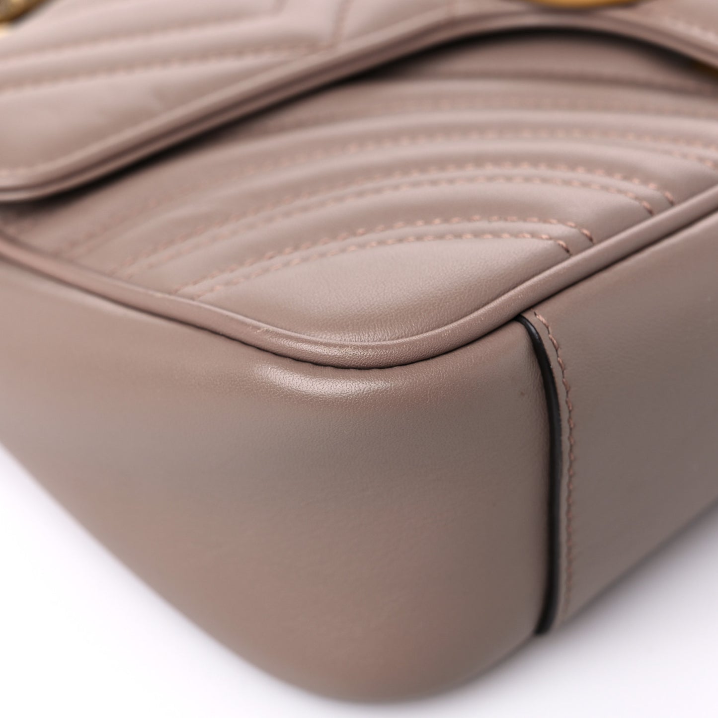 Calfskin Matelasse Small GG Marmont Shoulder Bag Porcelain Rose