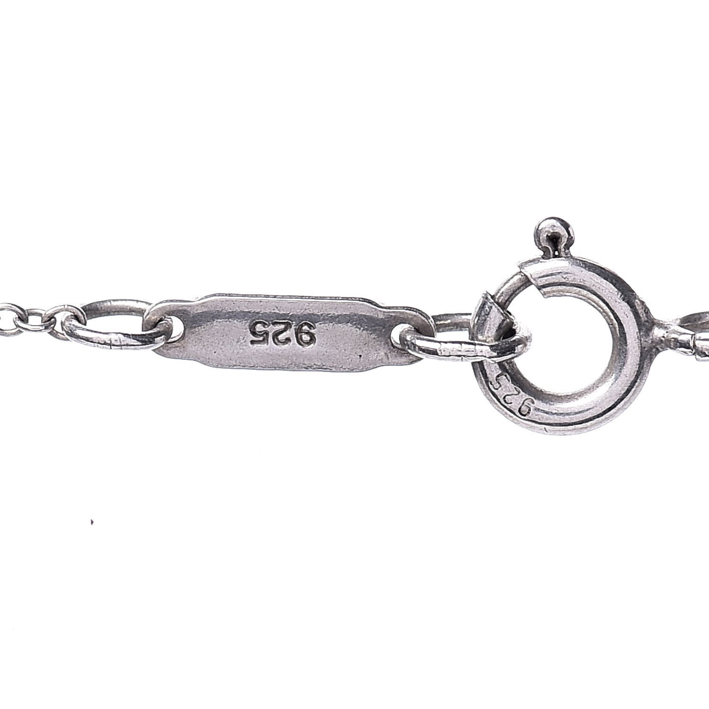 Sterling Silver Oval Loop Pendant Necklace