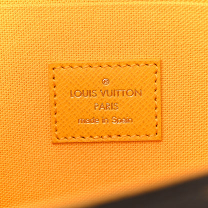 Louis Vuitton Monogram 2022 Christmas Animation New York Soho Pochette Felicie Chain Wallet Yellow 7 of 12