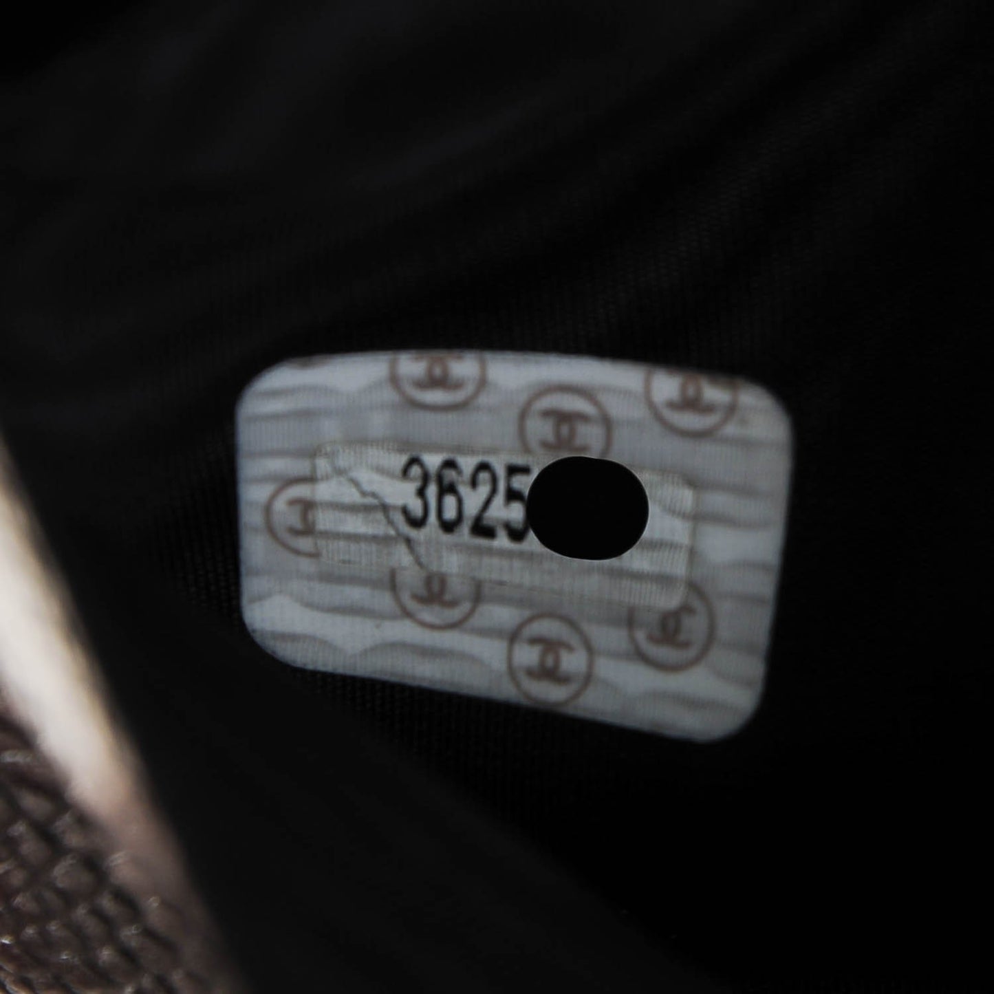 Caviar Timeless CC Wallet Black