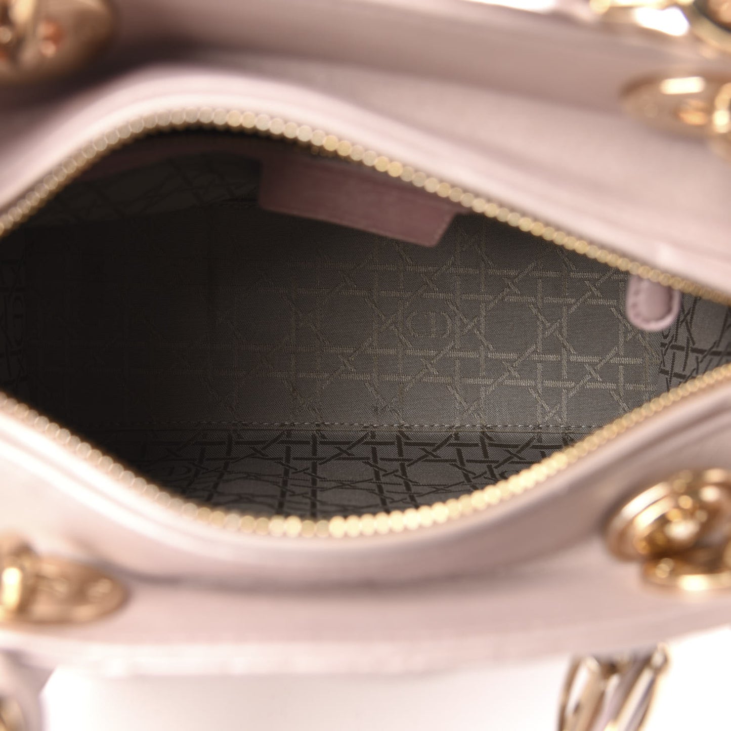 Pearly Lambskin Cannage Medium Lady Dior Lotus