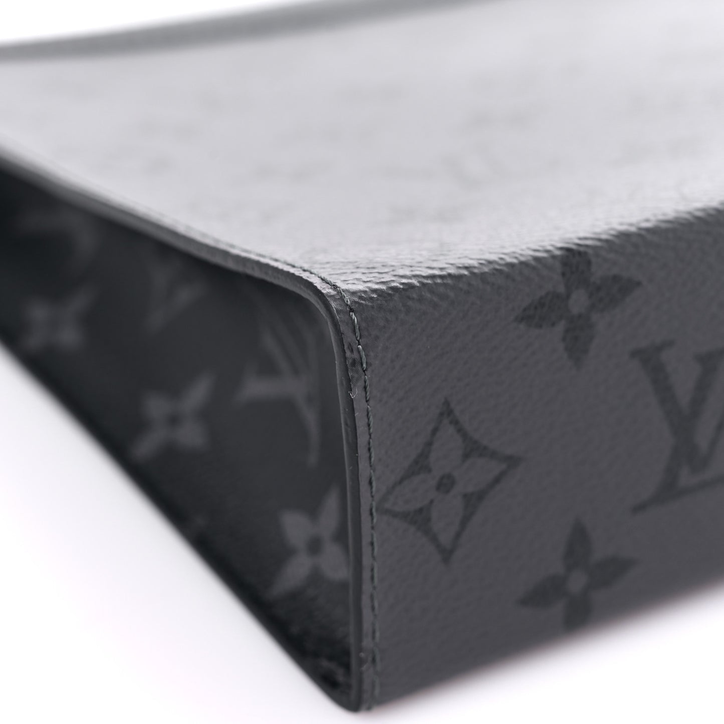 Monogram Eclipse Reverse Pochette Voyage MM