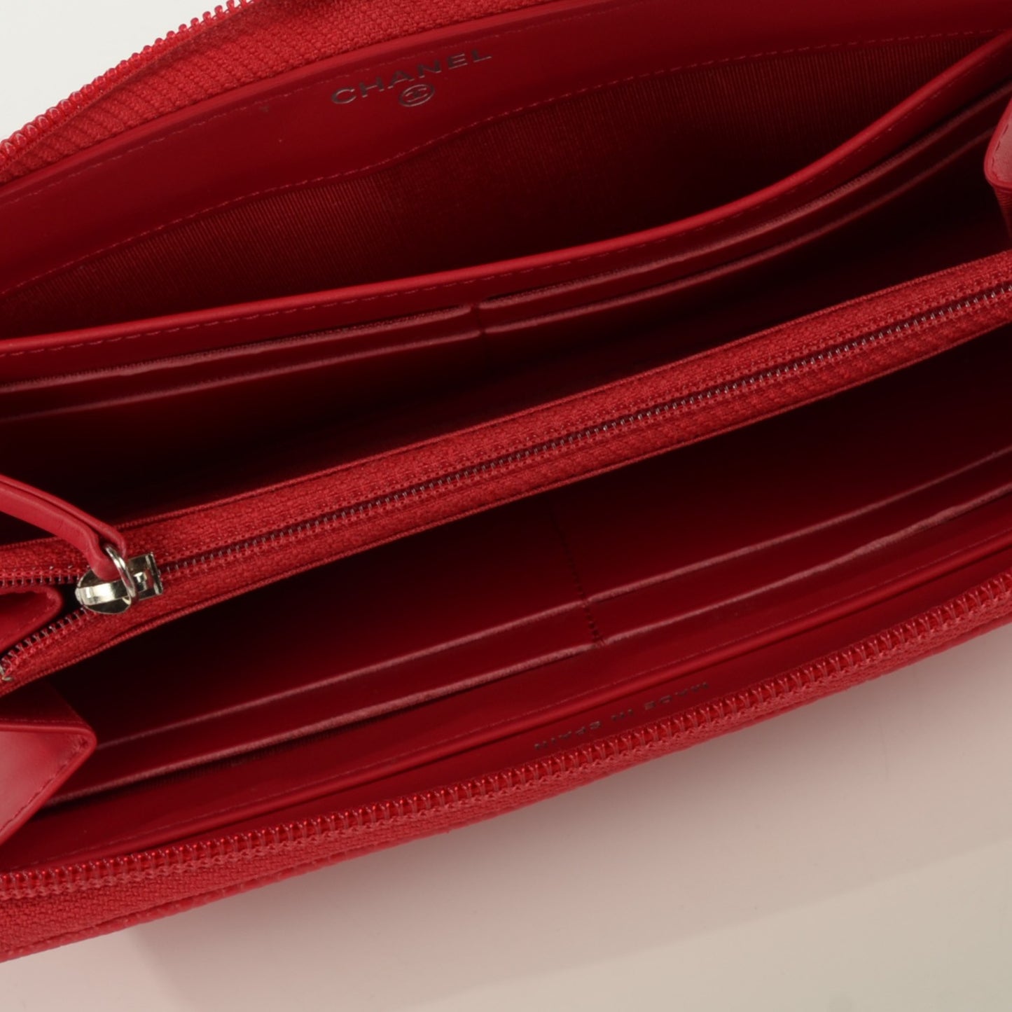 Caviar Timeless CC Large Gusset Zip Around Wallet Rose Fonce