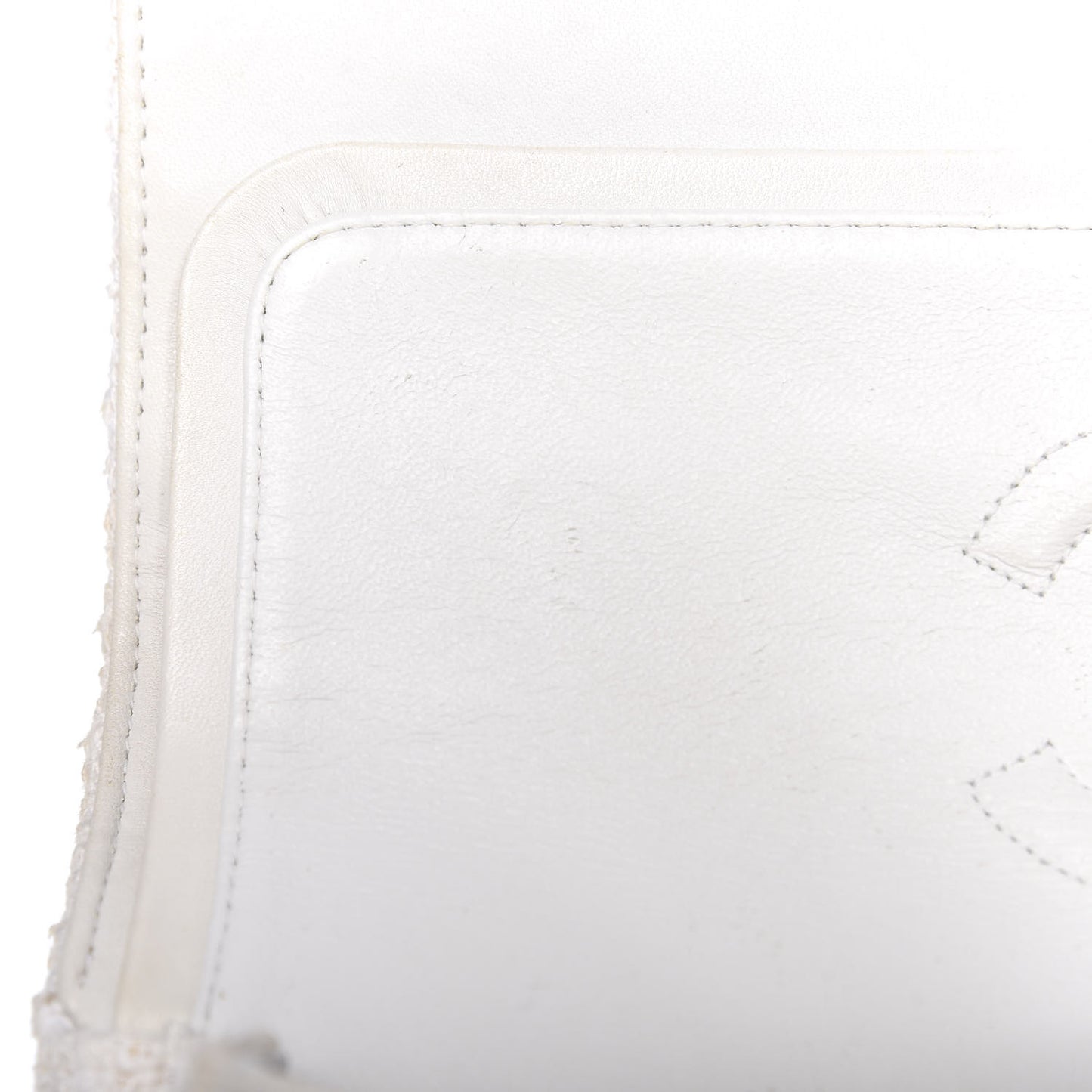 Tweed Medium Double Flap White