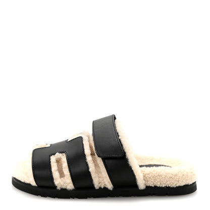 Hermes Calfskin Woolskin Womens Chypre Sandals 35.5 Black Ecru 1 of 9