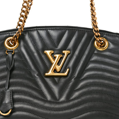 Louis Vuitton Calfskin New Wave Chain Tote Black 7 of 9
