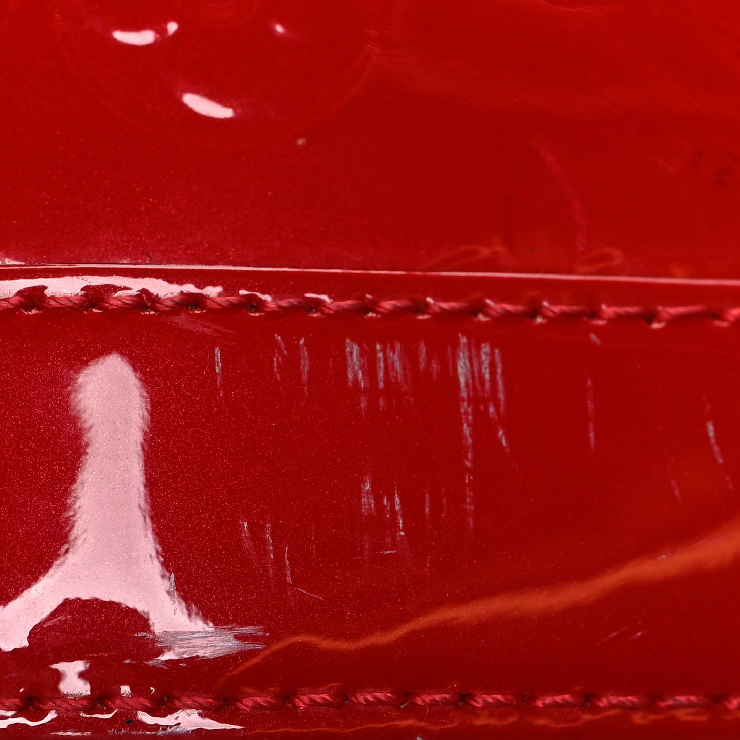 Vernis Alma PM Cherry