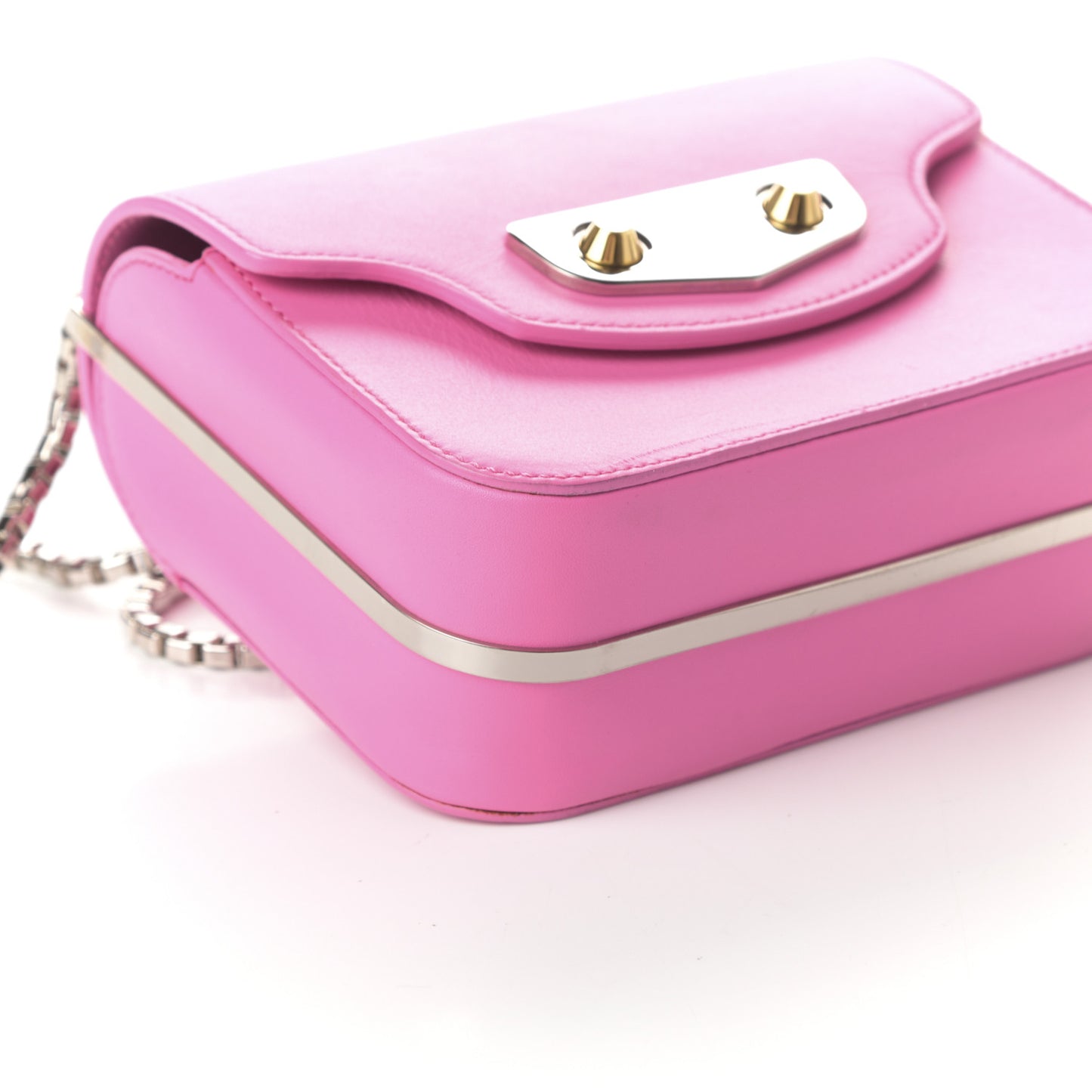 Smooth Calfskin Min Neo Classic Chain Box Rose Bubblegum