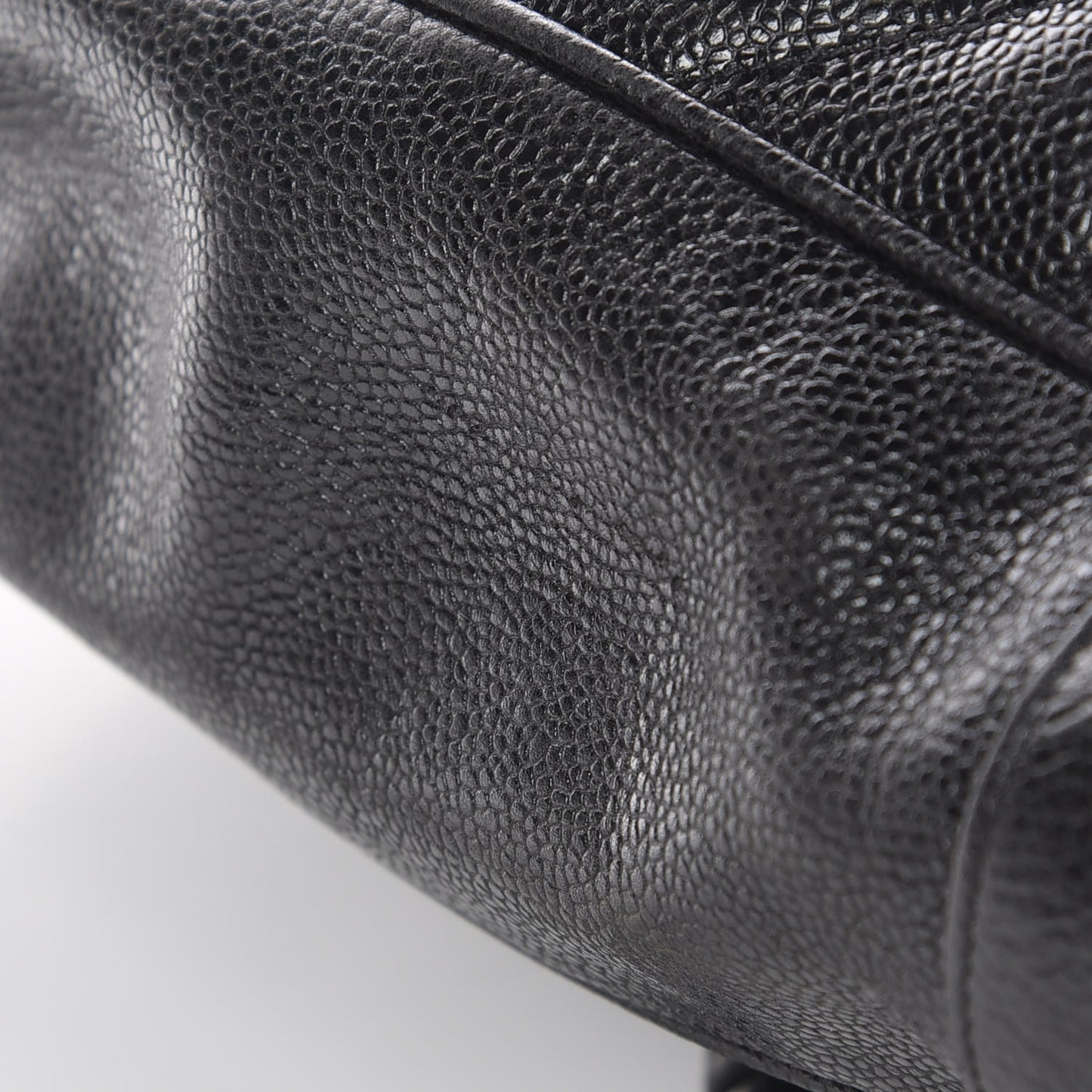Caviar Chevron Quilted Shoulder Bag Black