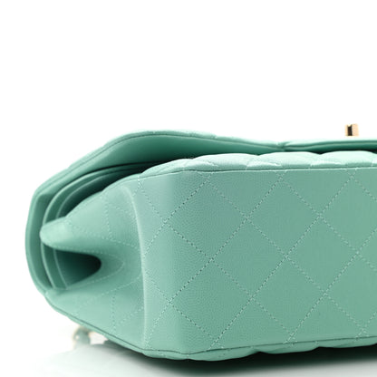 Chanel Caviar Quilted Jumbo Double Flap Green 9 of 10