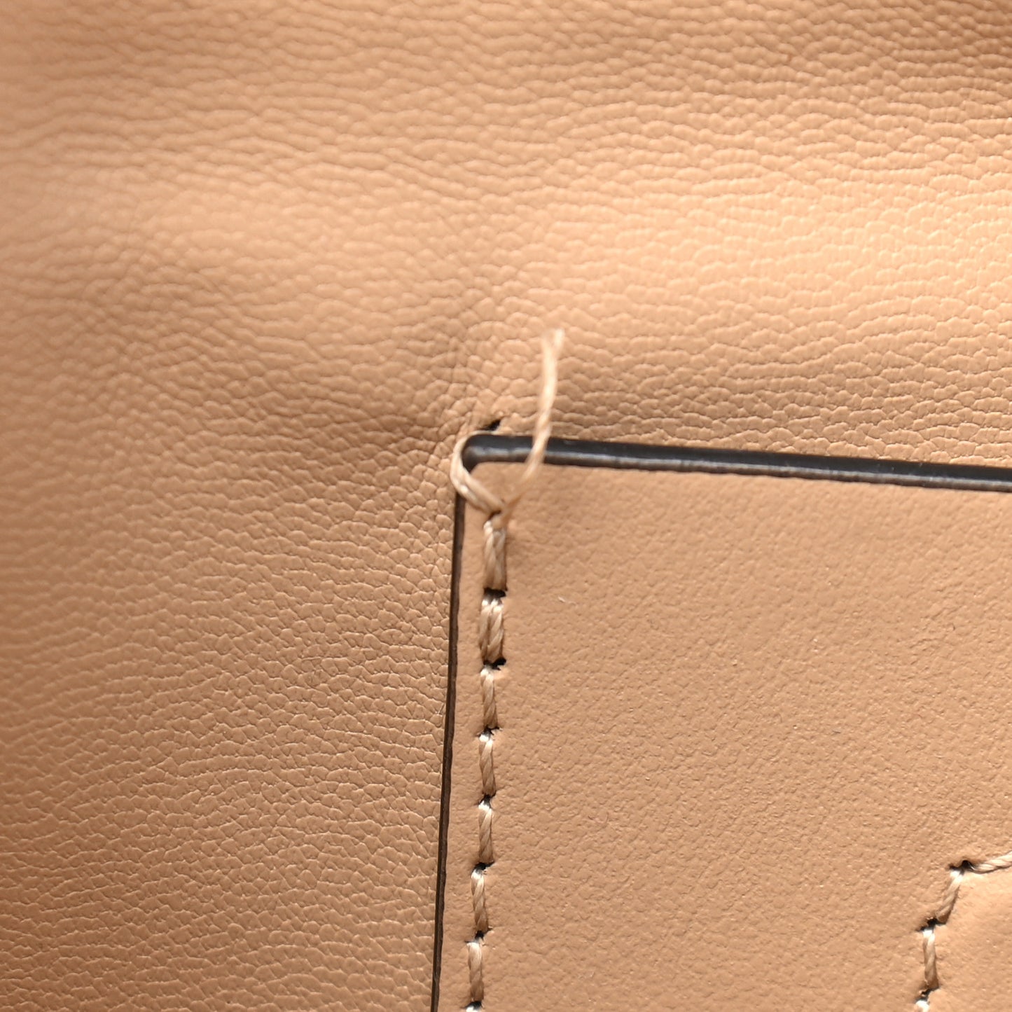 Calfskin Medium ID93 Satchel Black