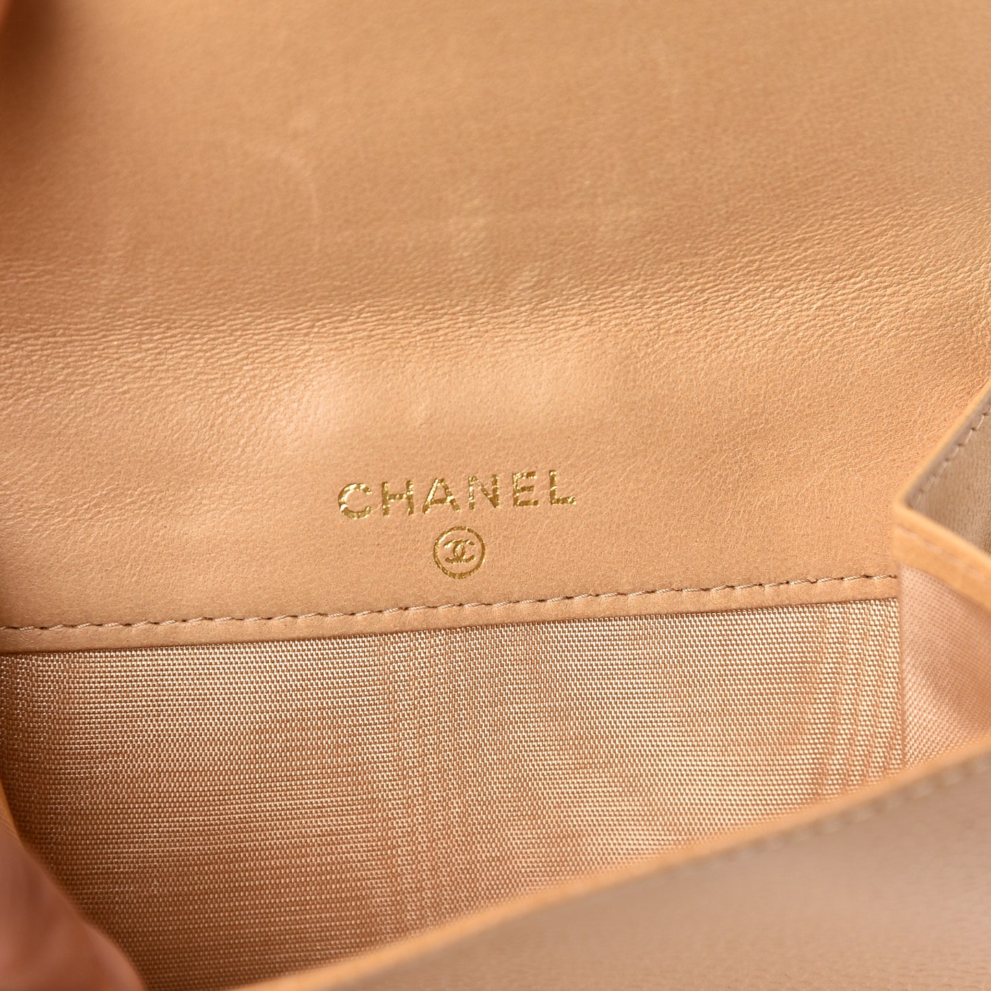 Caviar Timeless CC Compact French Wallet Beige