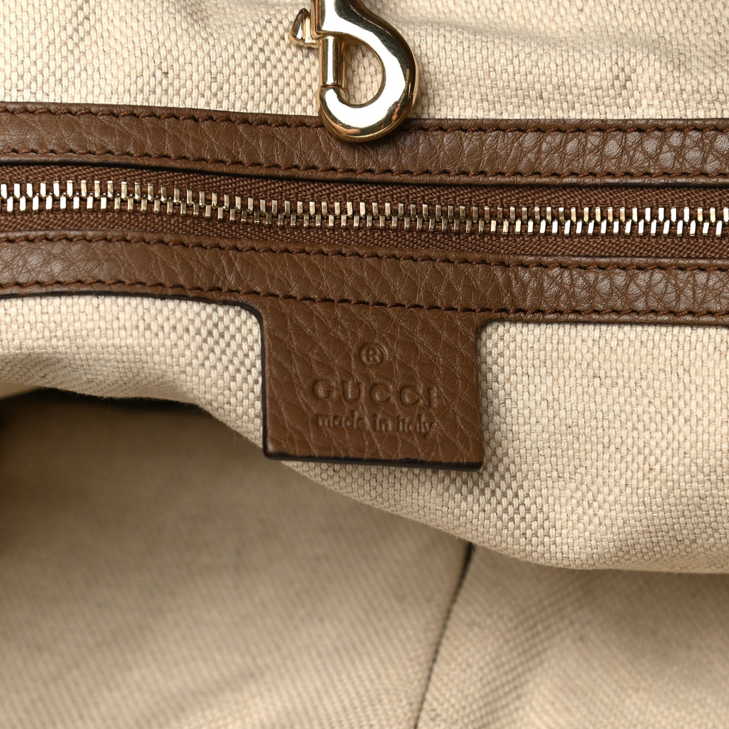 Pebbled Calfskin Medium Soho Chain Shoulder Bag Maple Brown