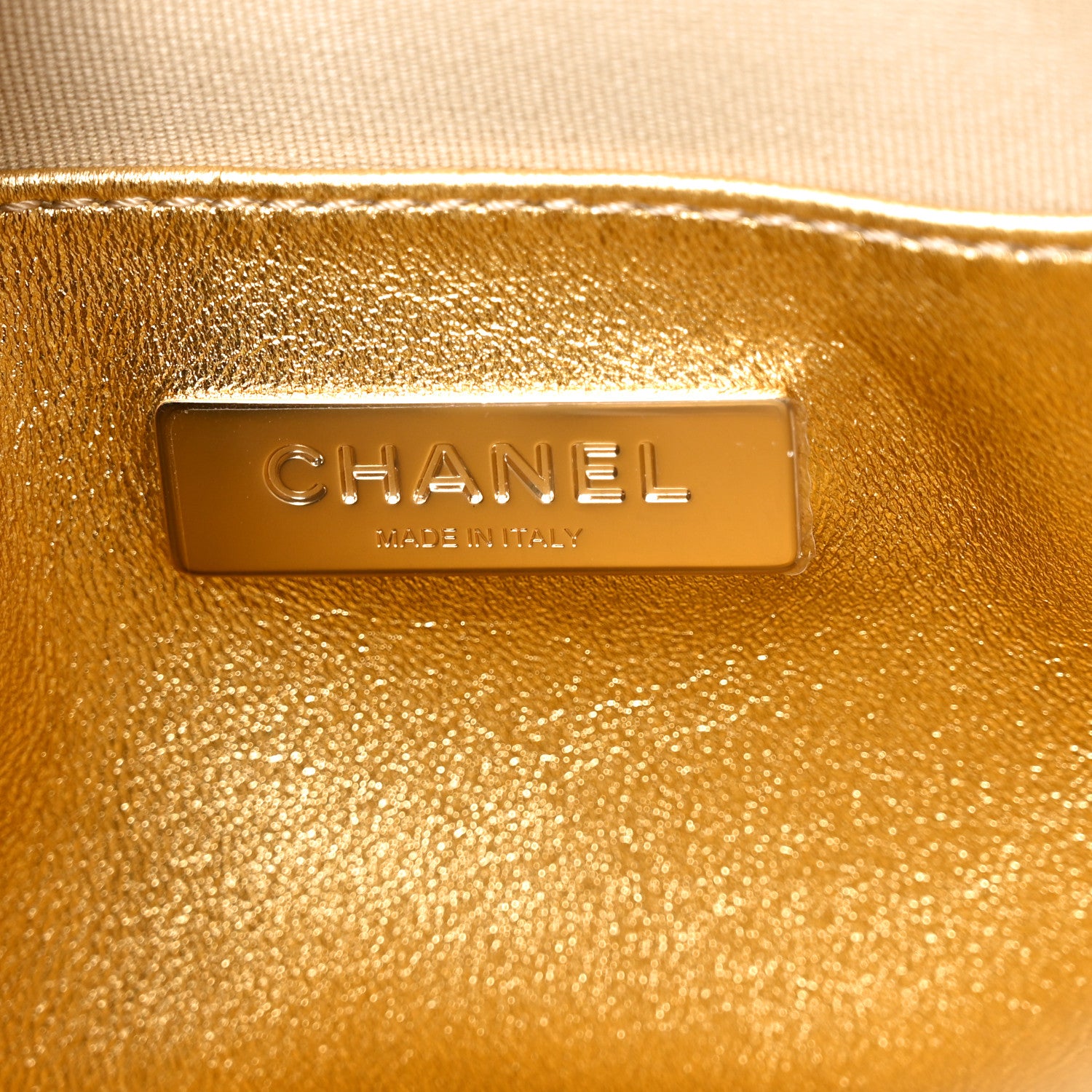 Chanel Metallic Lambskin Quilted Walk Of Fame Star Bag Gold