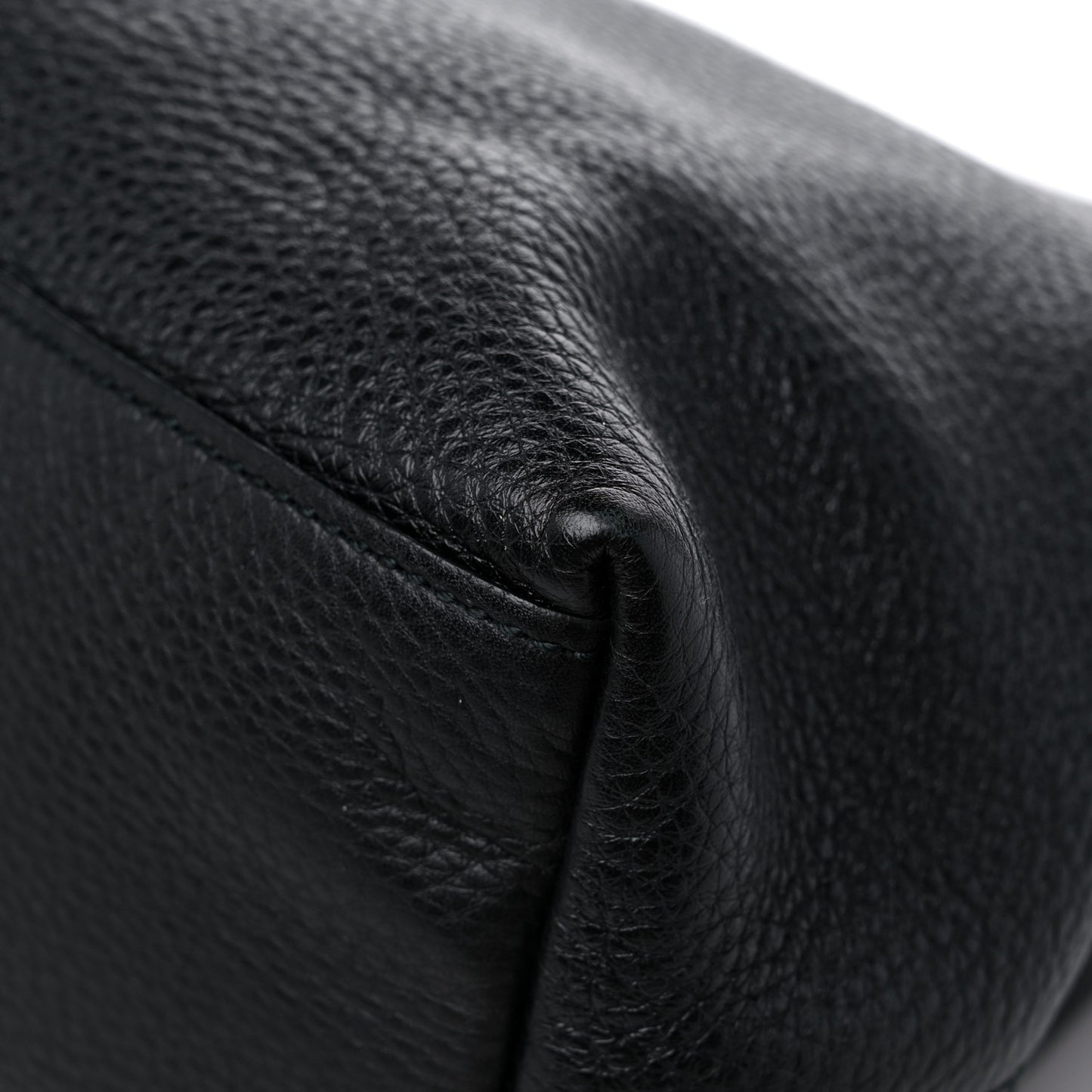 Pebbled Calfskin Studded Medium Soho Chain Shoulder Bag Black