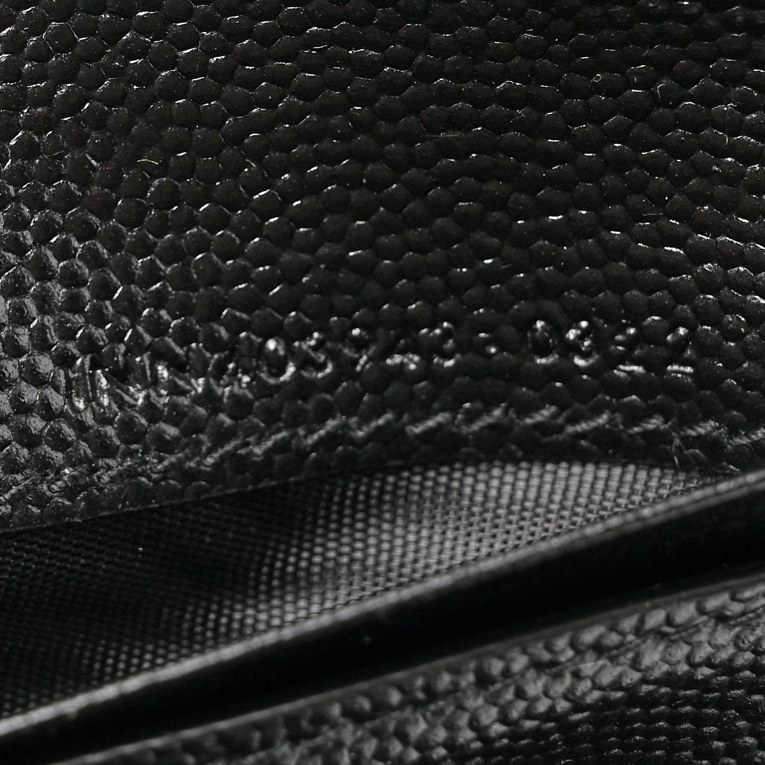 Saint Laurent Grain De Poudre Matelasse Chevron Monogram Compact Tri Fold Wallet Black 8 of 11
