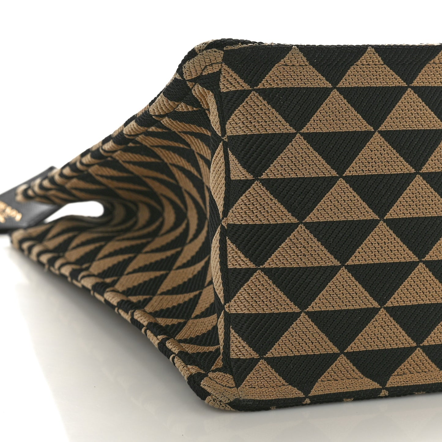 Jacquard Saffiano Triangolo Symbole Embroidered Large Tote Black Corda