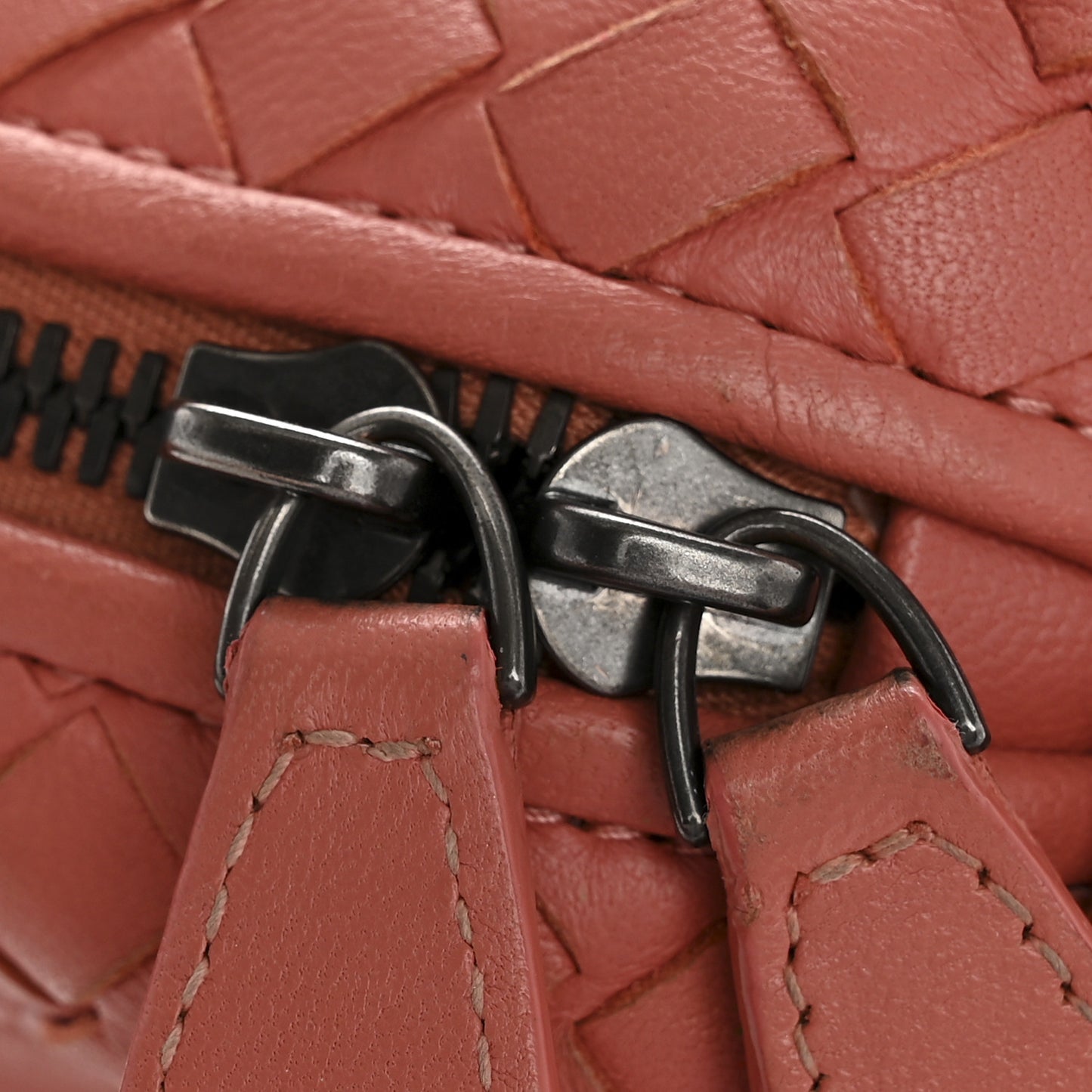 Nappa Intrecciato Large Nodini Crossbody Messenger Quarzo