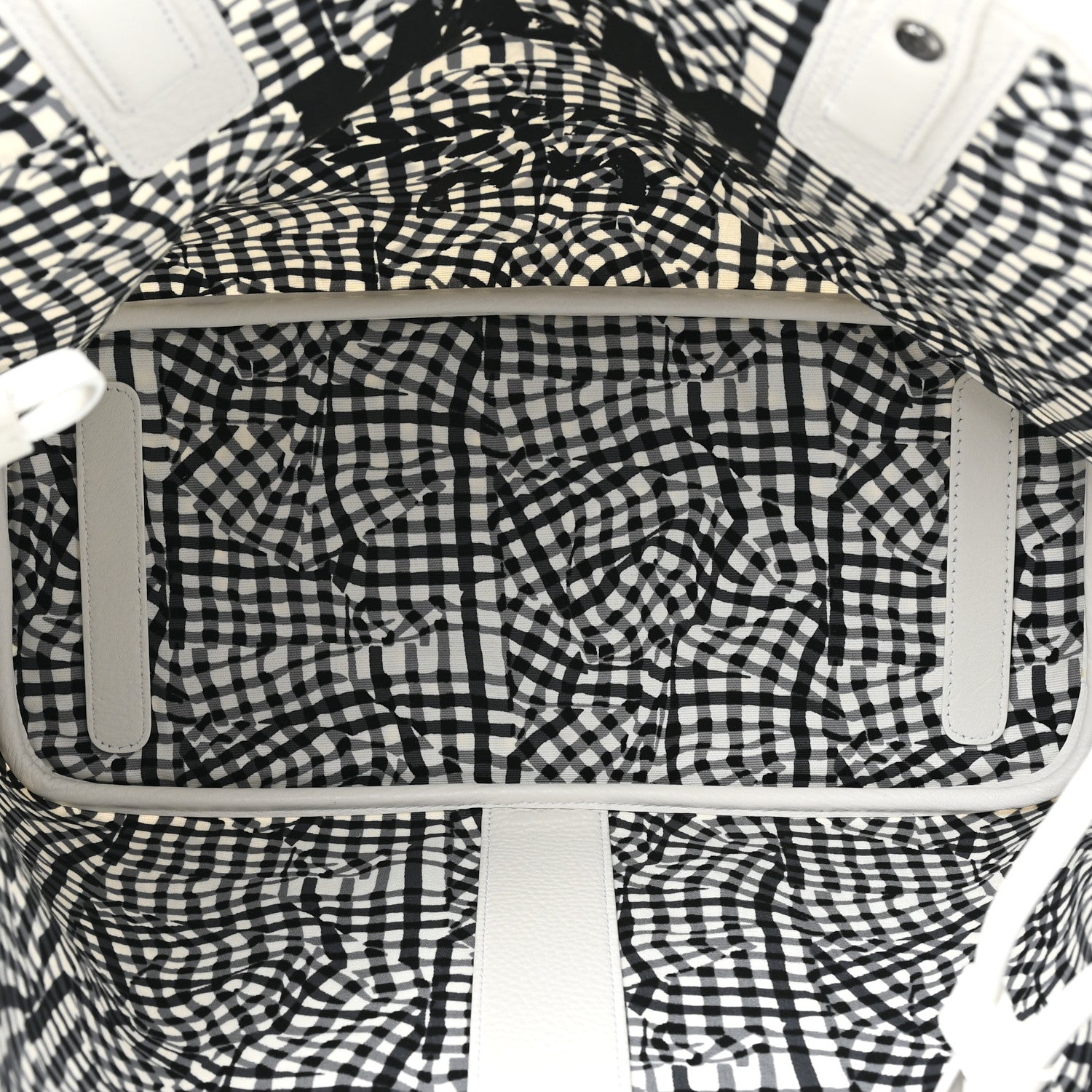 MCM Visetos Medium Liz Reversible Shopper Tote White 9 of 17